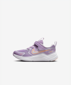 Nike Cosmic Runner